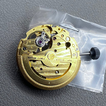 Japan Miyota 82S5 self-winding mechanical watch movement with 21 golden jewels, precision craftsmanship.