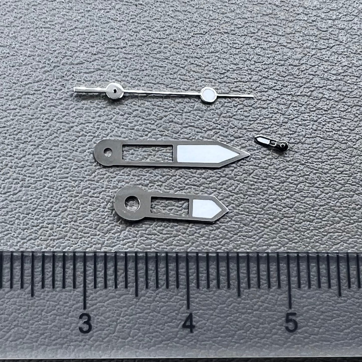 14.5x14.5x9.75x3mm Green Lume Silver Trim Watch Hands for NH39 Movement