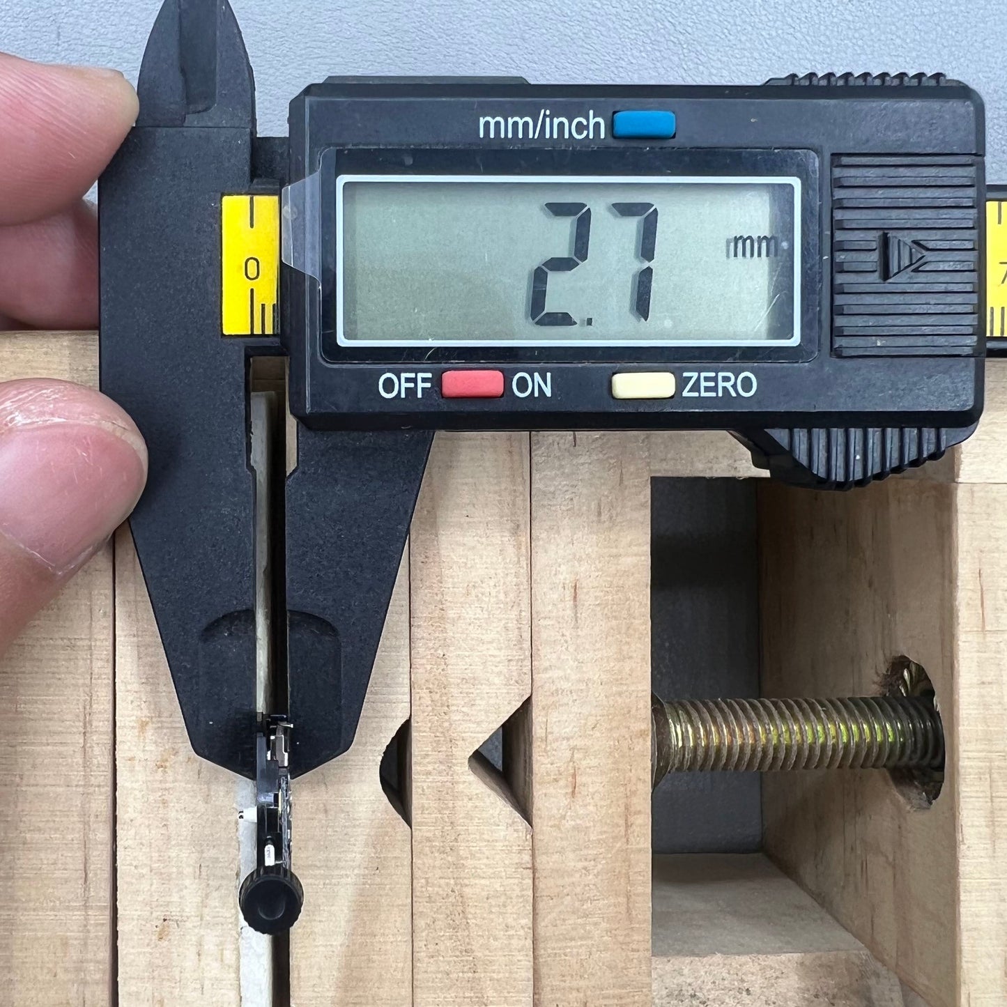 2 Stück Japan Miyota 6T28 Quarzwerk Kleine Sekunde bei 6 Zwei Zeiger