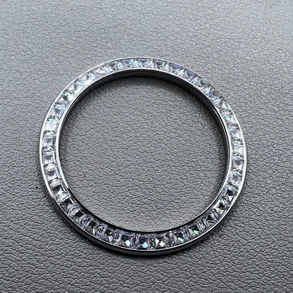 Silver 39.4mm Daytona watch bezel with T-shaped square diamond moissanite, flat bottom design.