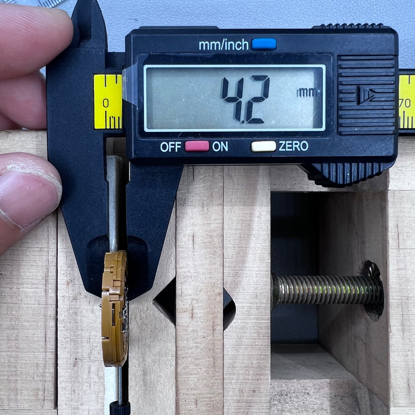 Japan Miyota GP03 Quartz Movement