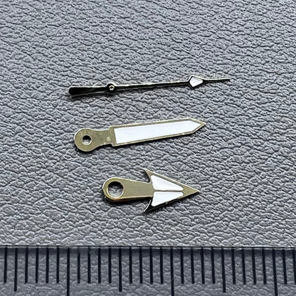 Golden trim arrow-shaped watch hands with 12.5mm C3 green lume for NH35 NH36 4R36/35 movements.