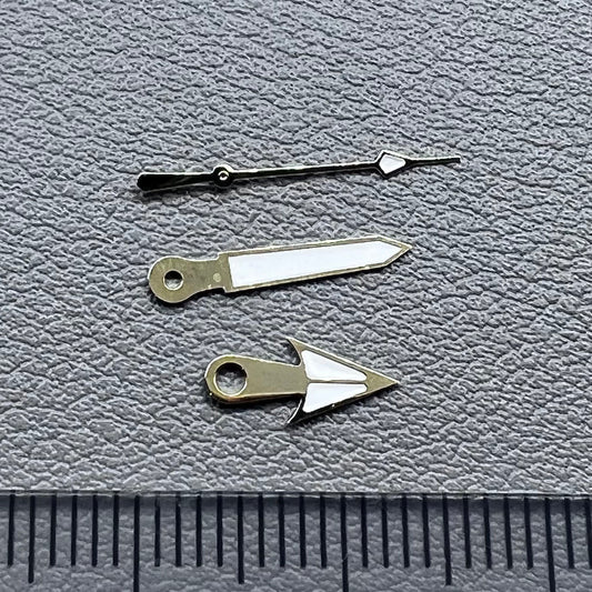 Golden trim arrow-shaped watch hands with 12.5mm C3 green lume for NH35 NH36 4R36/35 movements.