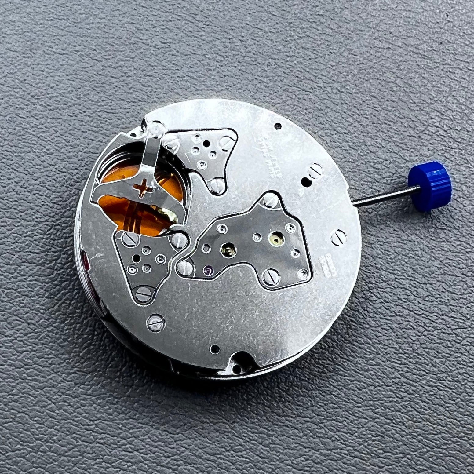 Swiss Ronda 5040D quartz movement with date display at 4 o?clock watch accessory.