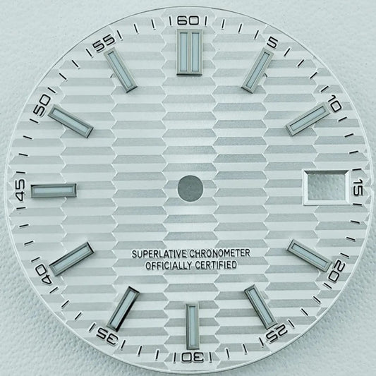 Green Lume Waved Silver Watch Dial with Silver Nail Fit for NH35