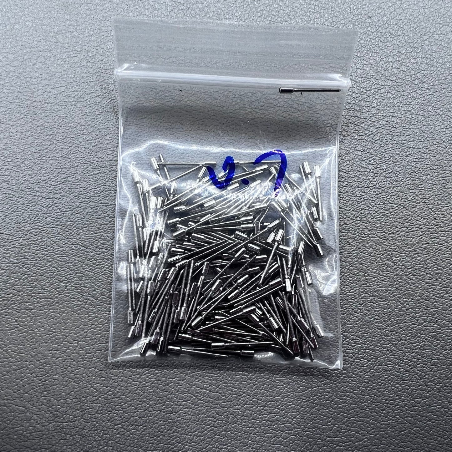100 PIECES/Pack Watch Winding Stems Extension 0.7mm Watch Stems