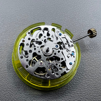 China 2813 Silver Hollow Automatic Mechanical Movement Fit for 8205 8200