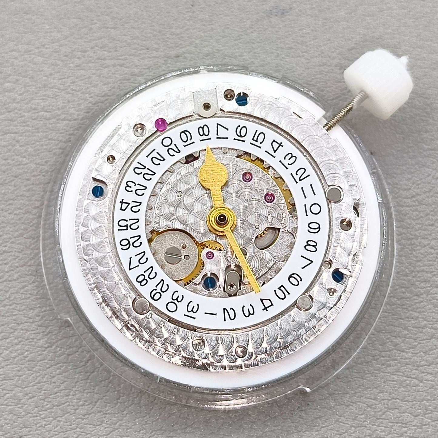 Shanghai 3285 Automatic Mechanical Movement 4 Hands GMT Greenwich Rotor Carved