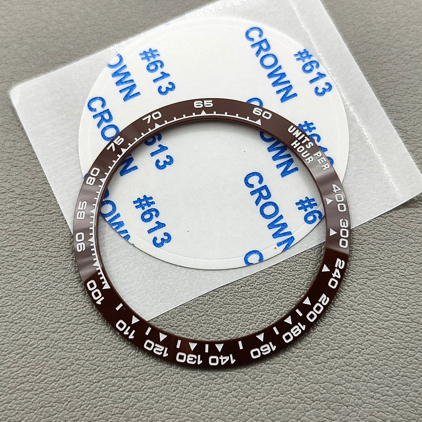 37.65*30.7mm Ceramic Watch Bezel Slope Brown Background White Font for Daytona