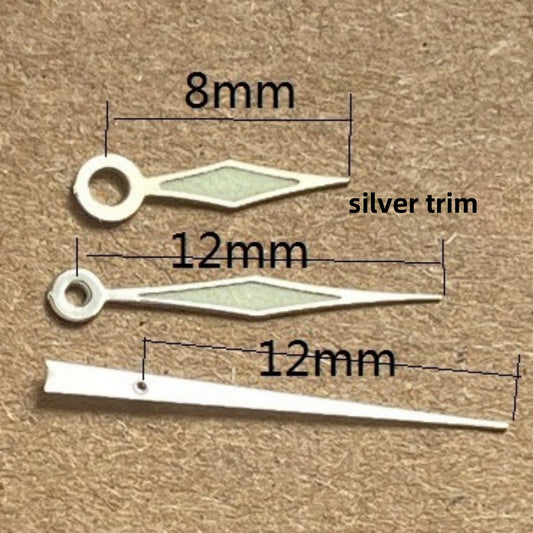 Aiguilles de montre luminescentes 12 x 12 x 8 mm avec garniture argentée en losange pour mouvement à quartz Ronda 515