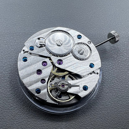 Mechanical hand winding watch movement Seagull 6497 with second hand at 6 o'clock position for watch repairs