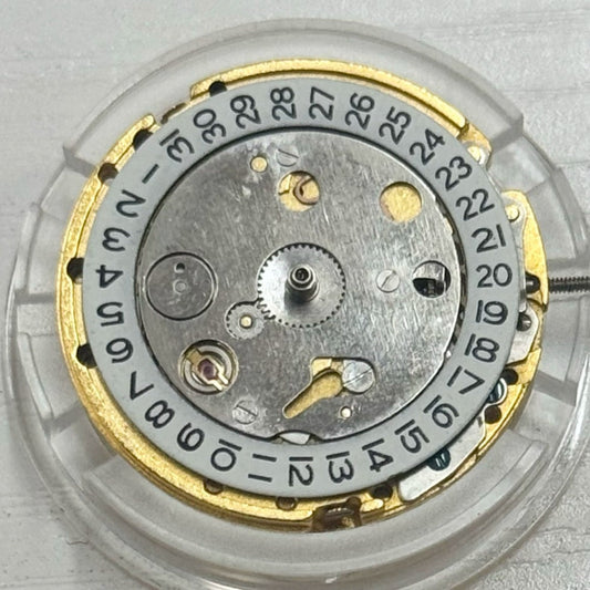 China Made 8205 2813 Mechanical Movement Single Calendar Golden Wheel