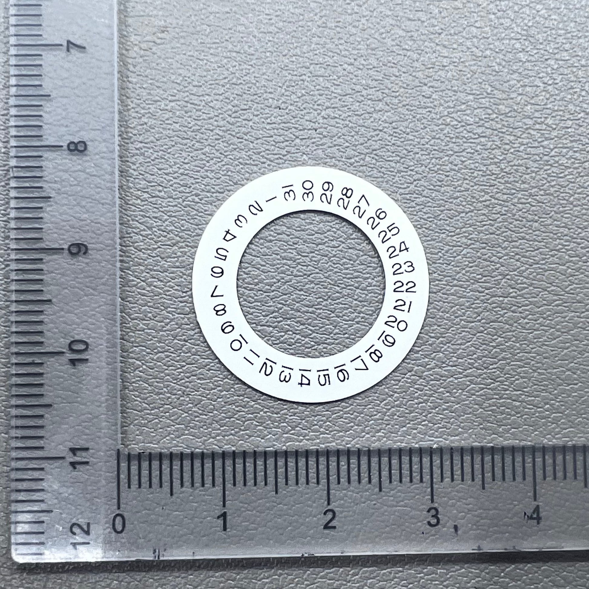 Thicken date disk wheel overlay for Seagull Tianjin 2824 movement, durable watch accessory replacement.