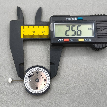2 PIECES LD57 Quartz Movement Small Date@3 Second @6@9@12
