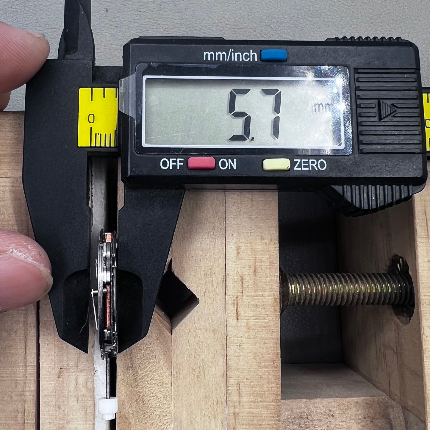 ISA 8171A Quartz Movement 4 Hands Date@6 Silver Plated