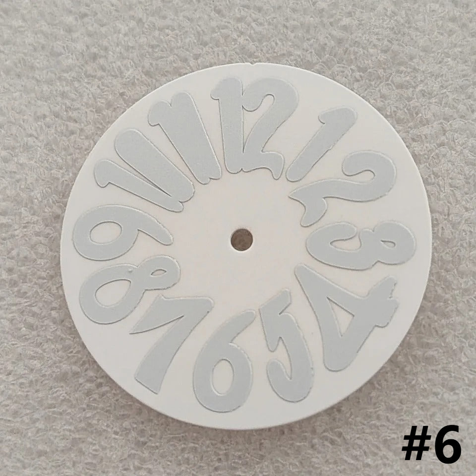 33.2mm Modified Enamel with Faint Luminous Large Watch Dials for NH35 Movement
