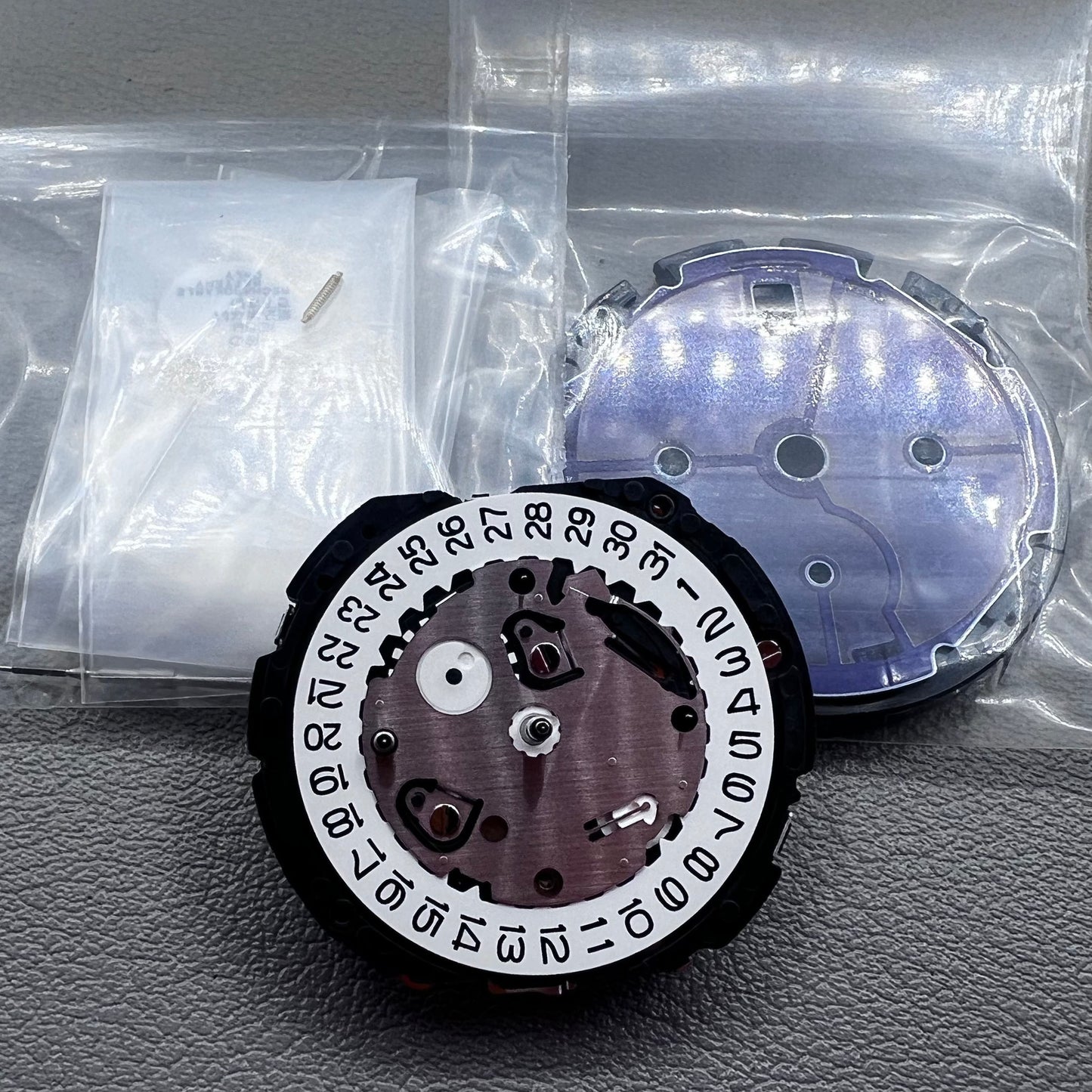 Japan Seiko V172A Watch Quartz Movement