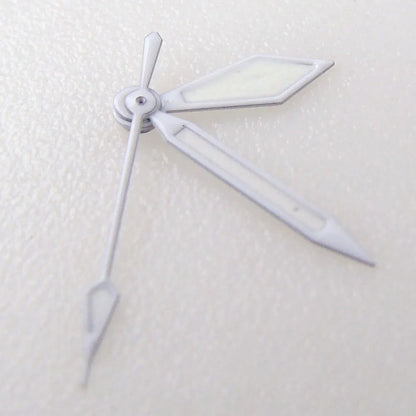 White luminous broad arrow watch hand for SKX and NH series movements, ideal for precise time reading.
