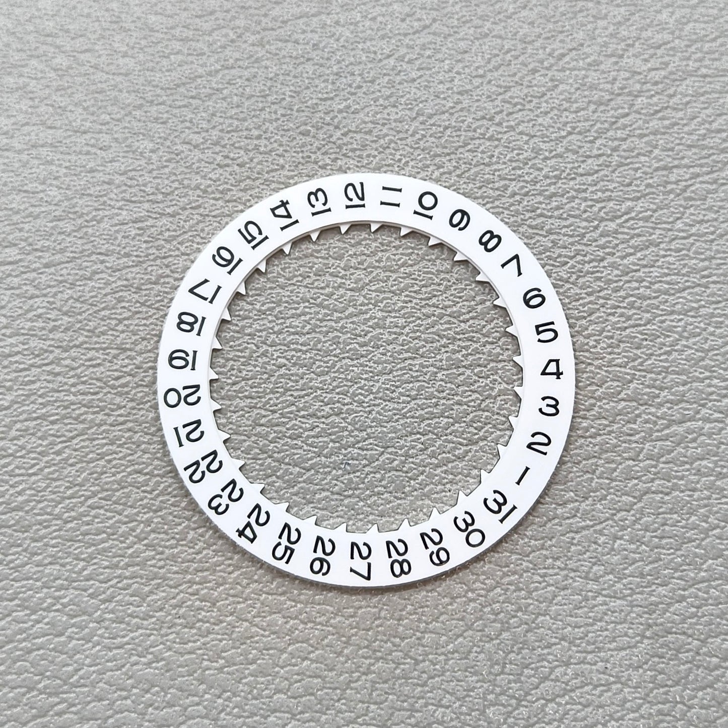2 PIECES White Date Disk Wheel Date Wheel for Miyota 8215 Movement Date@3