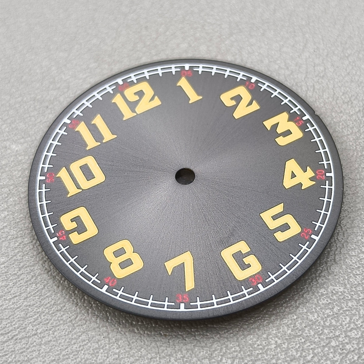 33.8mm Green Lume Black Pilot Numberal Yellow Font Watch Dial for NH35 Movement