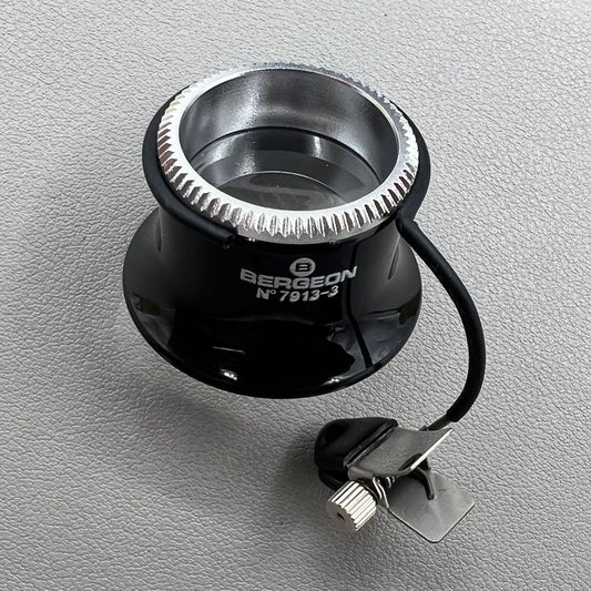 Bergeon Swiss 3.3x Leselupe mit Brillenclip Modell 7913