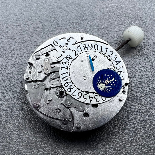 China Multifunctional automatic watch with mechanical movement and moon phase display