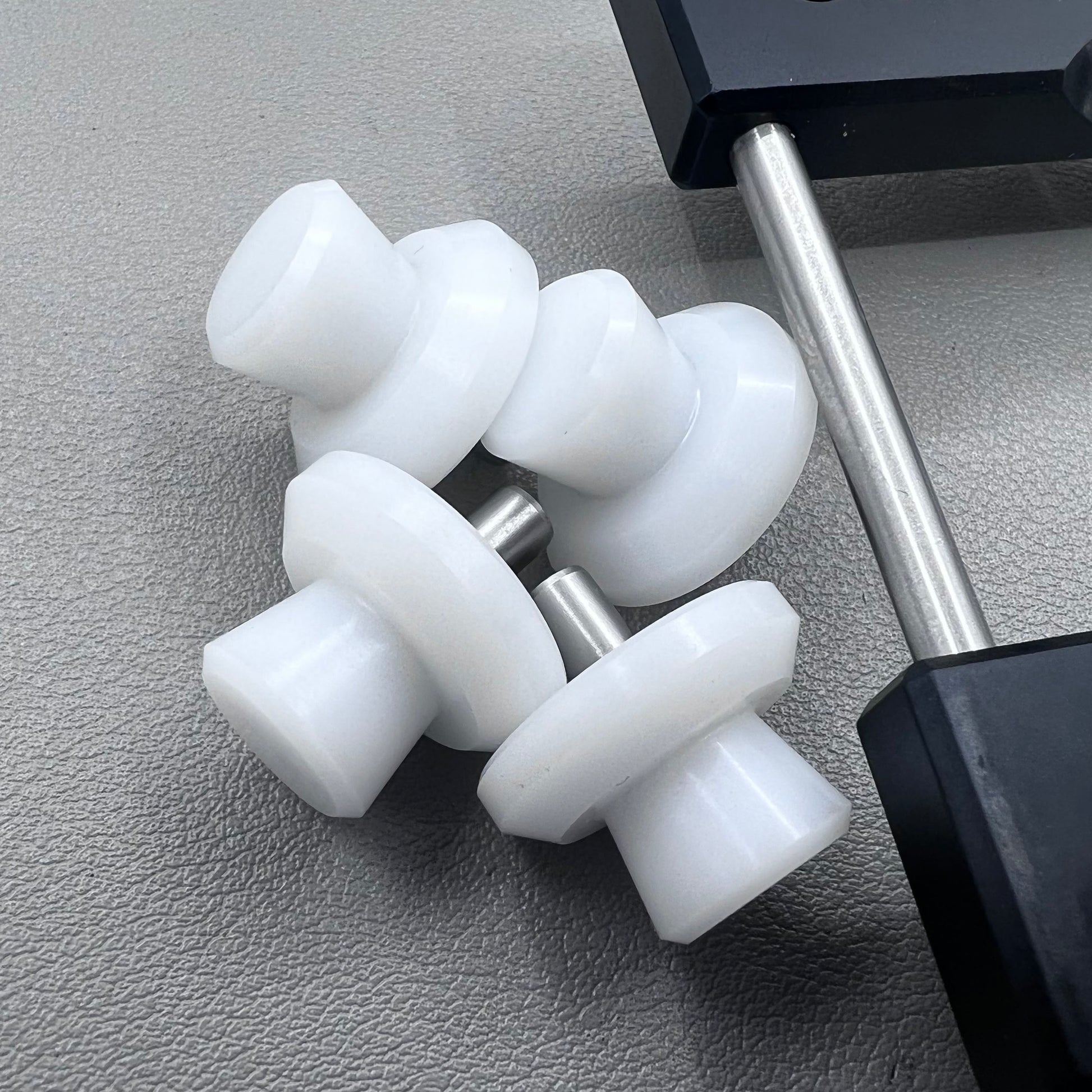 Swiss Bergeon 5674 vise jaws holder for secure watch case clamping, ideal for precise repair tasks.