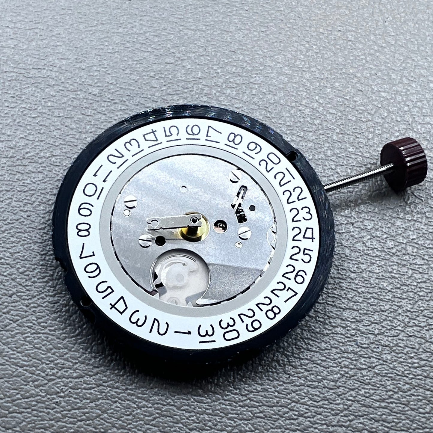 Swiss Ronda 515 Watch Quartz Movement Date@3