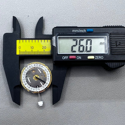 Swiss ISA 8171 Quartz Movement Date@4 White Disk 6 Hands Movement