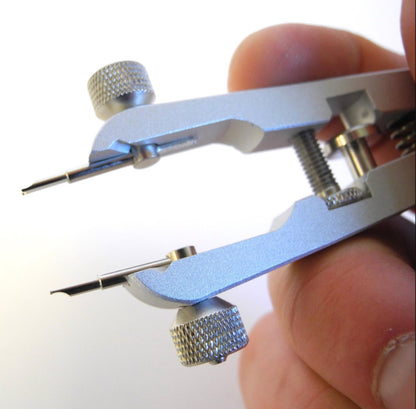 Bergeon 6825 spring bar pliers for watch bracelet removal with ergonomic handles