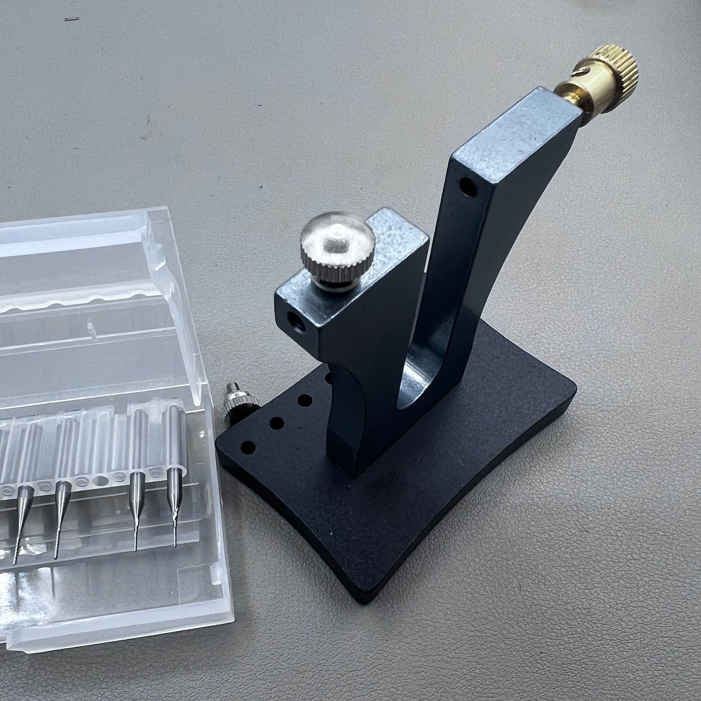 Watch Movement Screw Extractor Removing Broken Screw Splint