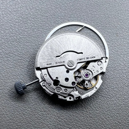 Miyota 8200 watch movement with single calendar date at 6 o'clock, precise Japanese mechanism.
