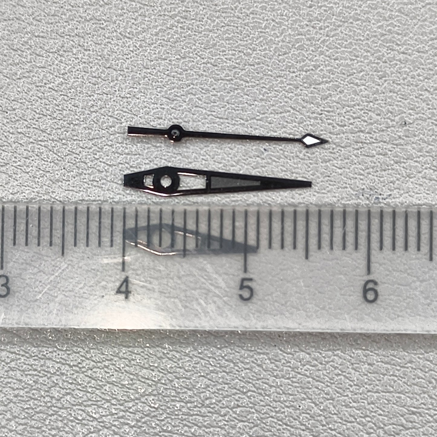 Black Big Arrow with Green Lume Watch Hands for NH35/36 NH38 NH72 NH70