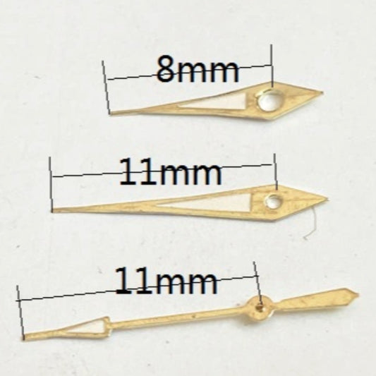 Golden Trim lume arrow-shaped watch hands, 11x11x8mm, compatible with Miyota 2035 quartz movement.