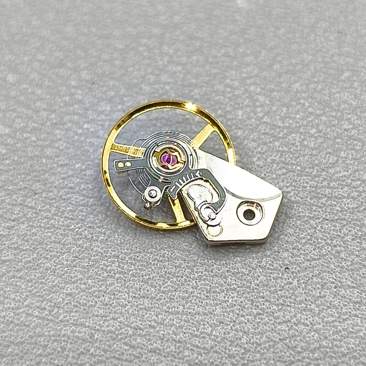 Replacement Balance Wheel with Splint for Dandong 7750 Movement 28800 Frequency
