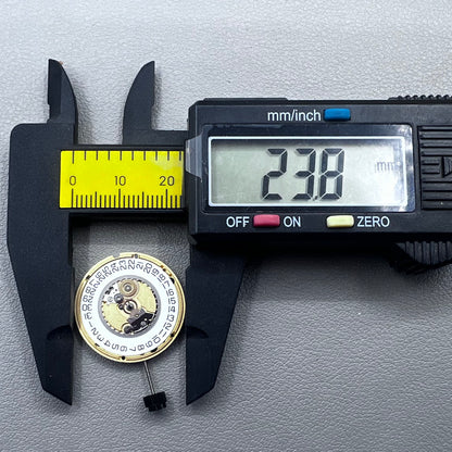 Swiss ETA 955.412 quartz watch movement with 3 hands, compatible replacements 955.411, 955.414, F05.111 by ETA