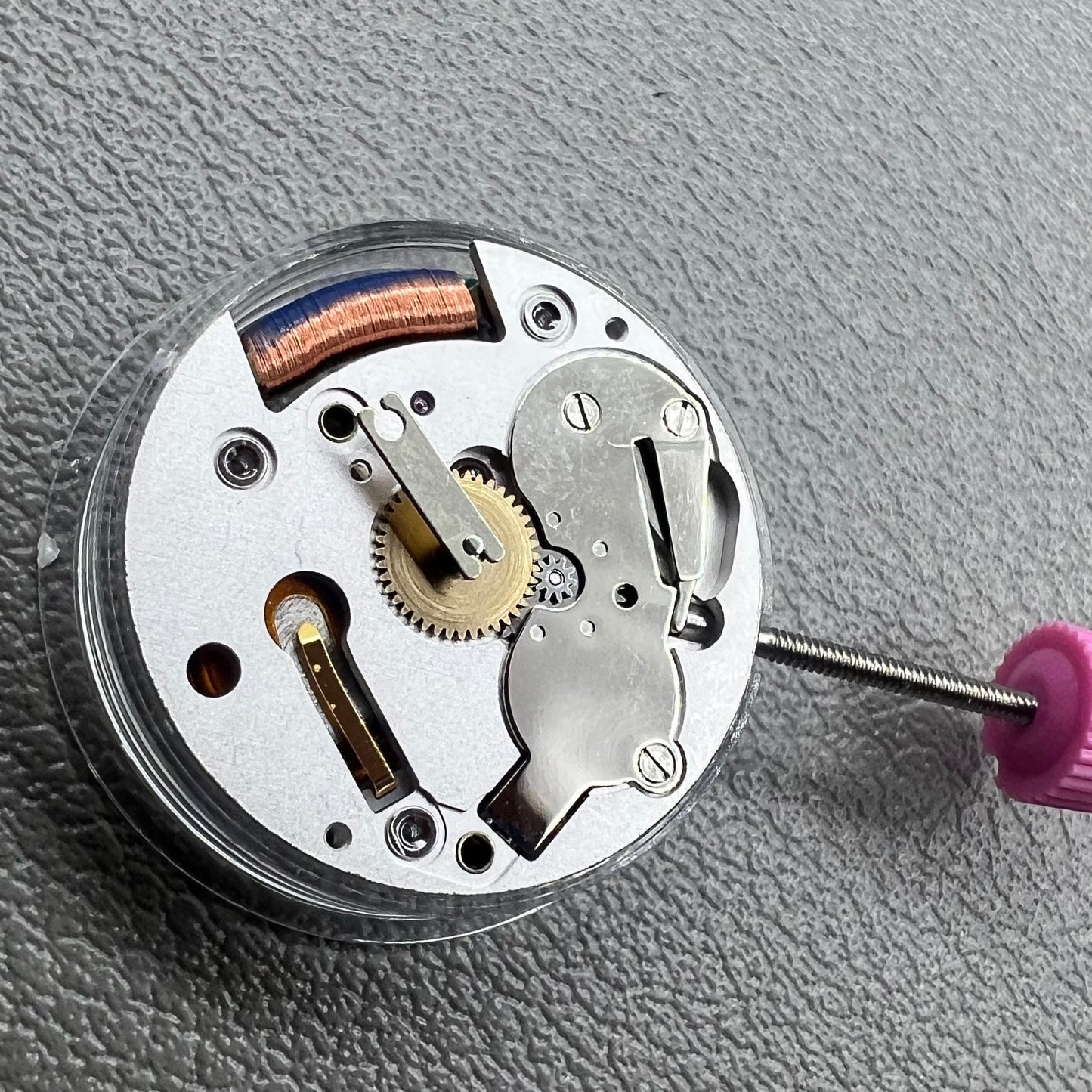 Swiss Original Cartier CTR-157 quartz watch accessory showcasing precision and luxury craftsmanship.