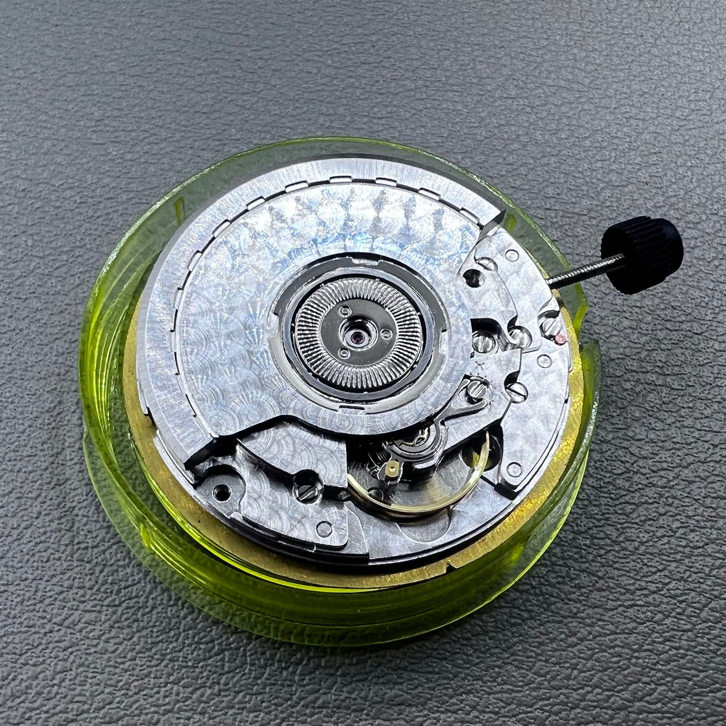 Seagull ST1812 automatic watch movement, 3 hands, ETA 2892A2 clone, precise mechanical accessory.
