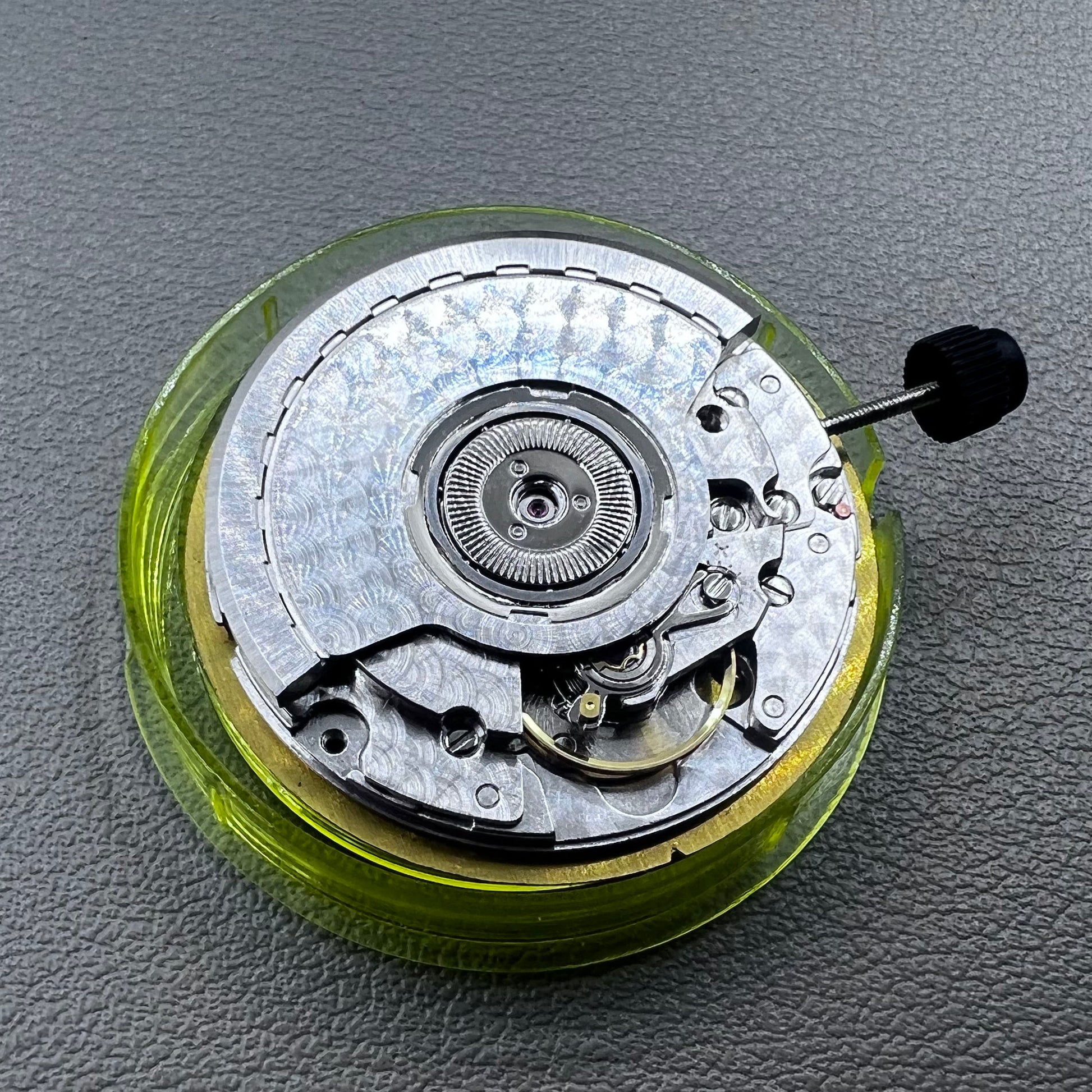 Seagull ST1812 automatic watch movement, 3 hands, ETA 2892A2 clone, precise mechanical accessory.