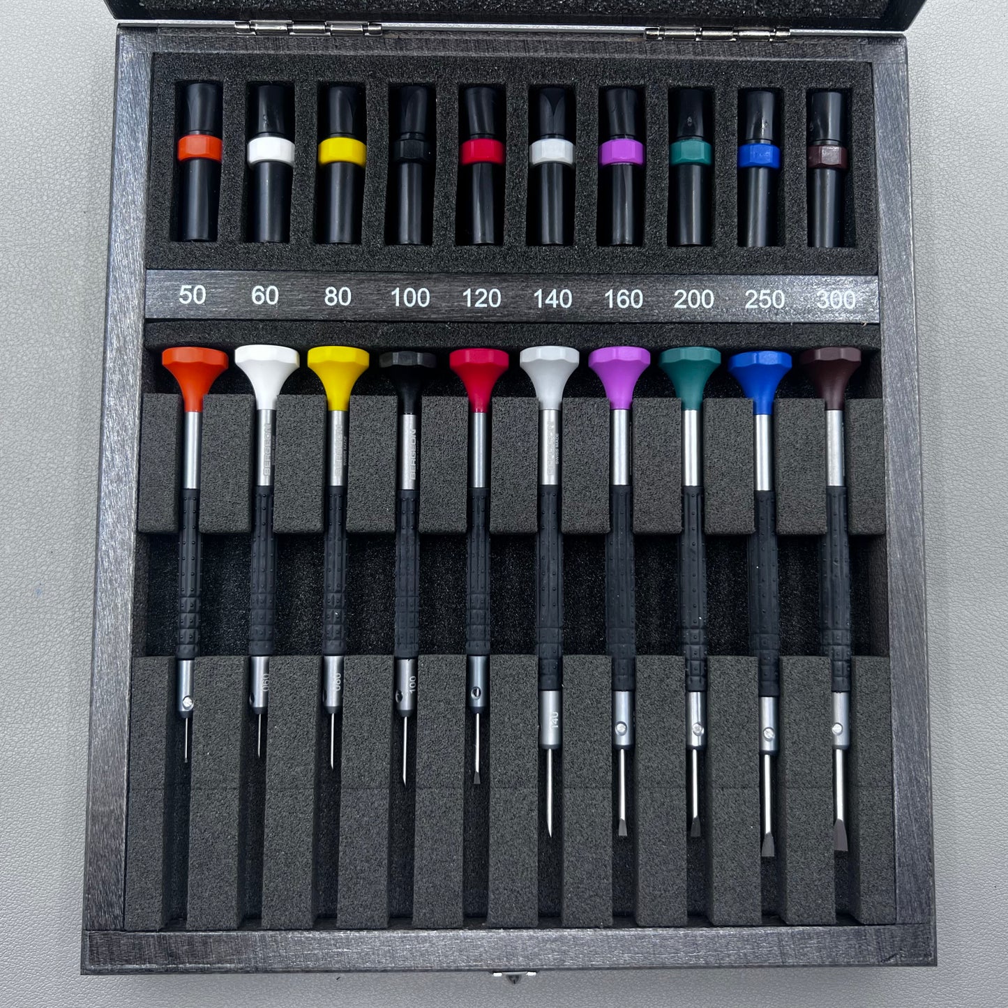 Swiss Bergeon 7899-A10 Set Of 10 Ergonomic Screwdrivers Ø0.50mm-Ø3.00mm