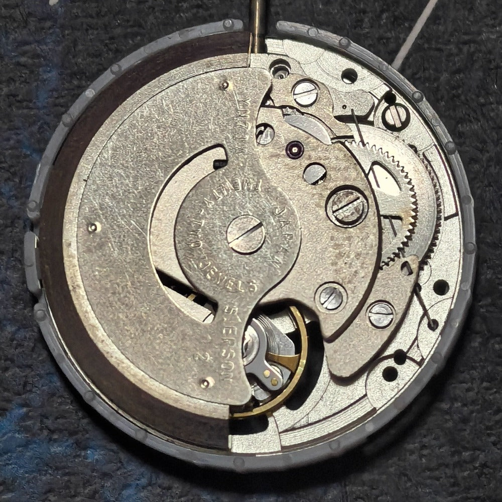 Epson YN71 mechanical watch movement, Japan made, no calendar, precise stock mechanism for repairs
