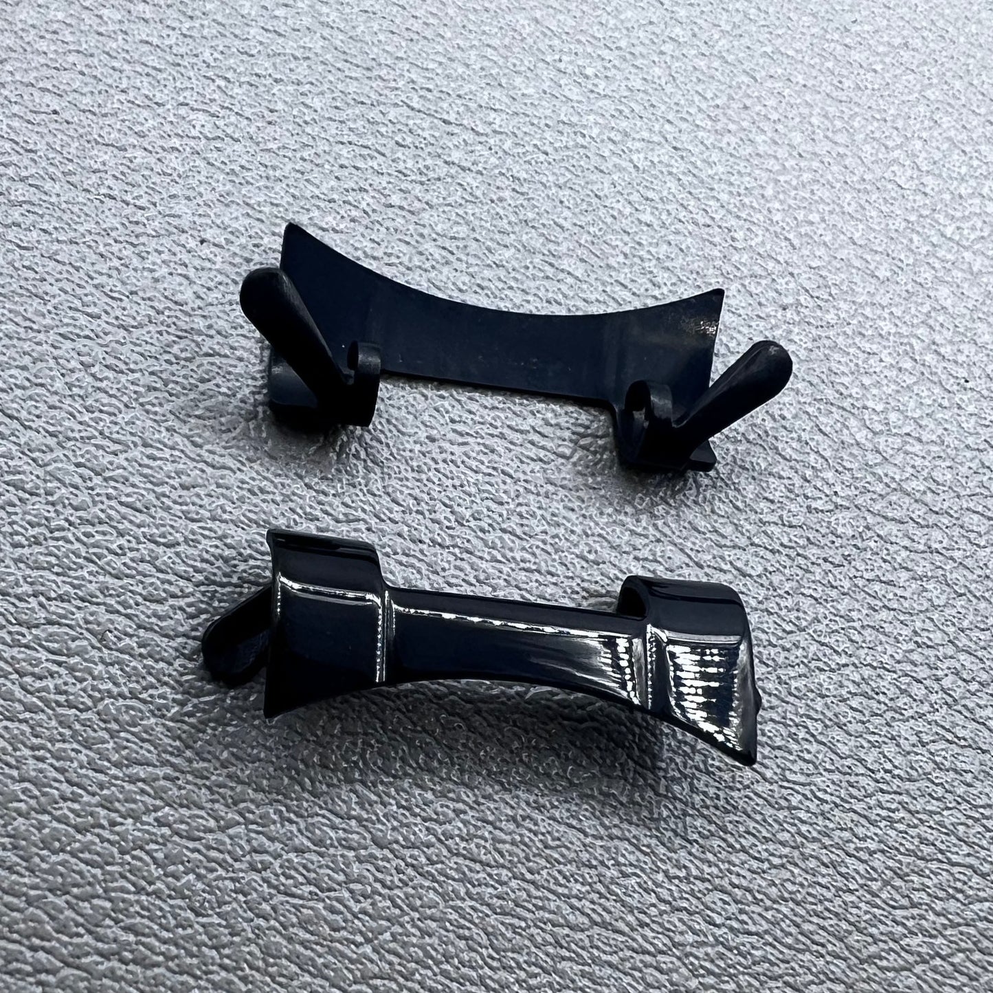 Polished curved end links with spring bars for bracelet watch straps, set of 3 ? durable #1028 accessory.