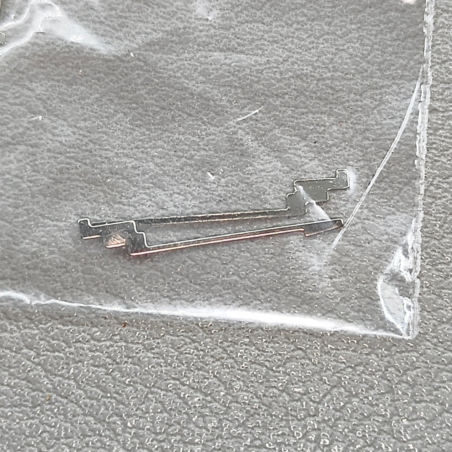 Replacement 3 PIECES Silver Spring Click Generic Fit for Movement 46945#434