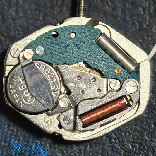 Frech FE6120 Quartz Movement 3 Hands Green Circuit Board Old Stock