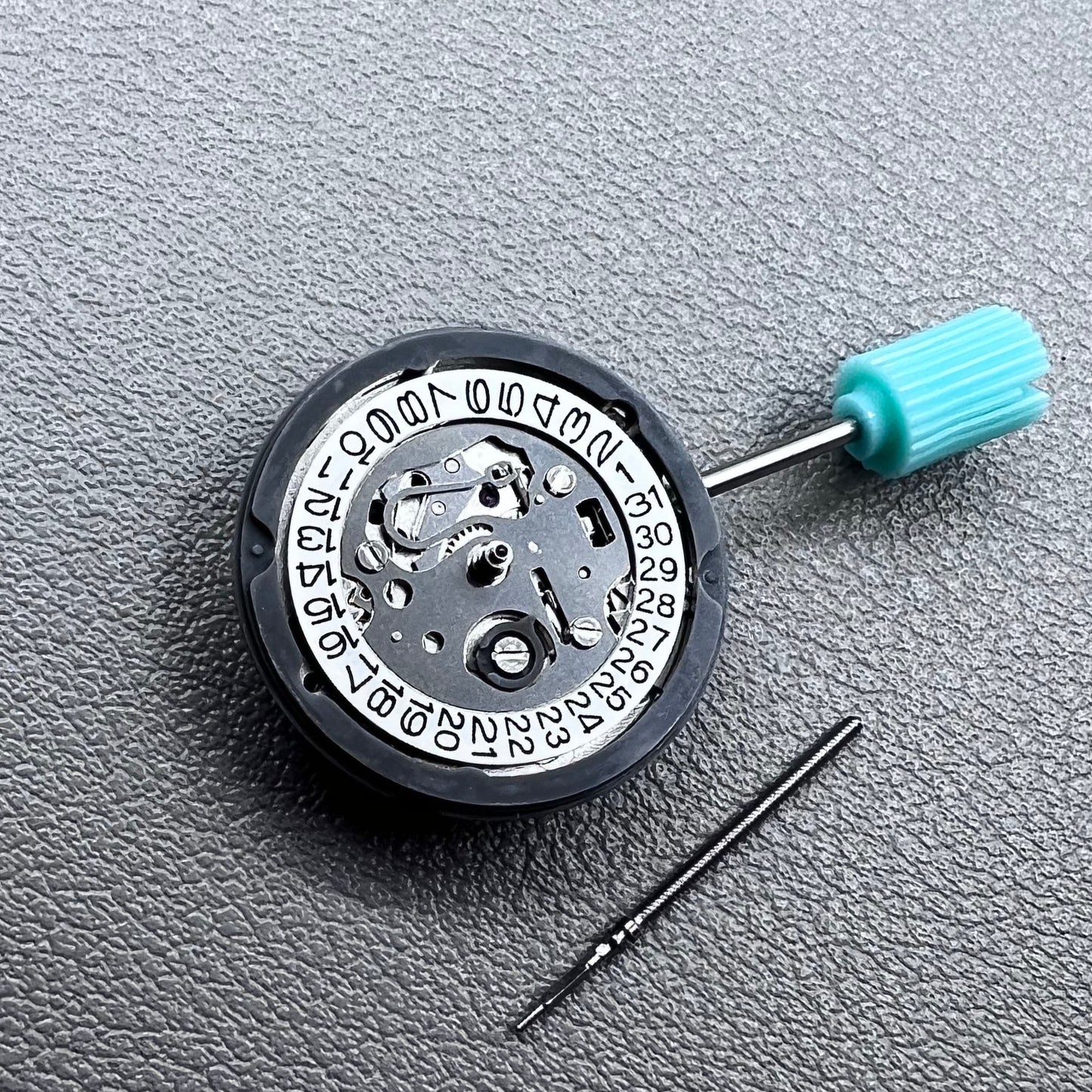 Japan Seiko SII NH05 NH05B Automatic Movement Single Calendar Date@3