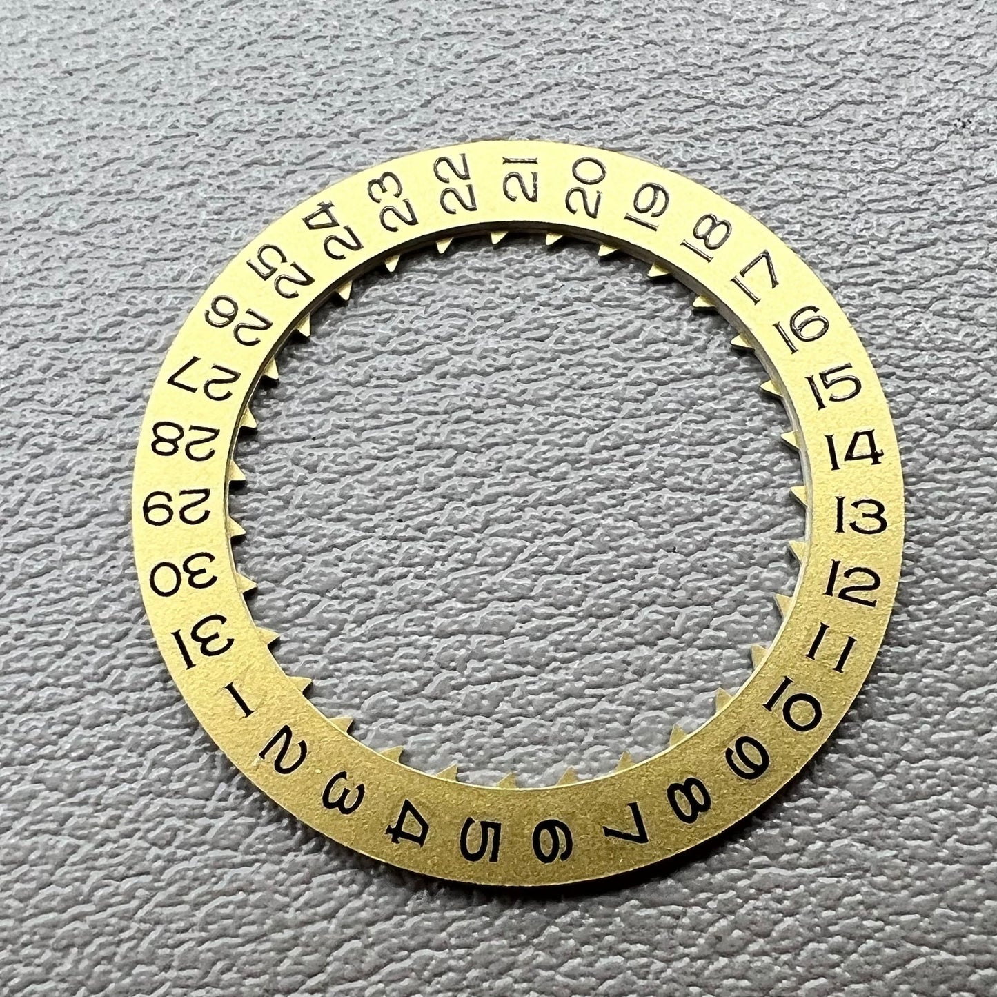 Golden Special Font Date Disk Wheel Date@3 for Miyota 8215 Movement