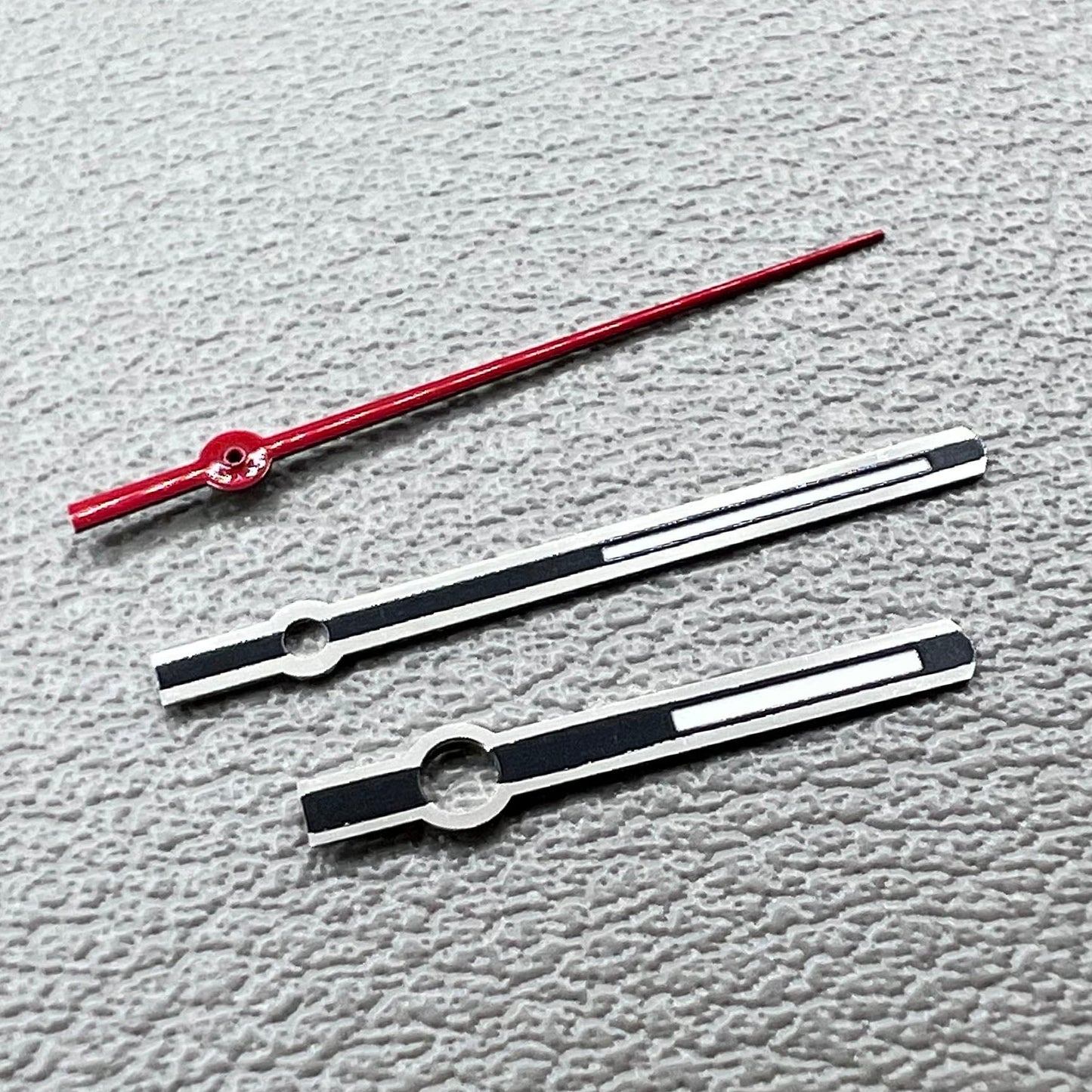 M021 rote Sekundenzeiger 3-Hand Uhrenzeiger Set f�r ETA2836 2824 2892A2 Uhrwerke von M021