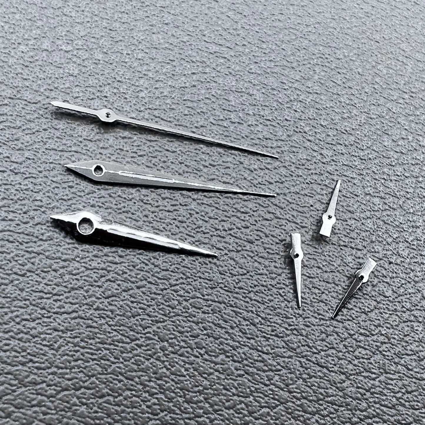 2 Sets Green Lume Arrow Shape Silver Trim Watch Hands for VD53 VD54 VD57 Movement