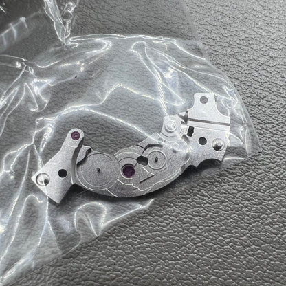 Universal Radbr�cke Schiene for Seagull ST18 watch movement, durable watch accessory part.