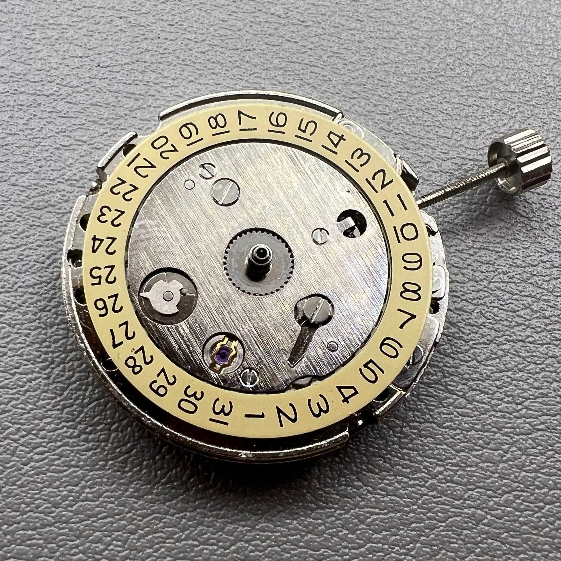 DG2813 automatic mechanical watch movement with 3-hand single calendar, precise replacement part